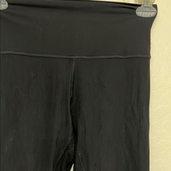Lululemon Black High-Waisted Athletic Leggings Gym Workout Athleisure - Picture 6 of 13